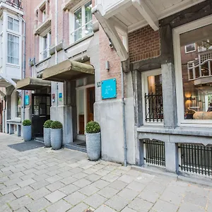 **** Hotel Jl No76 Holland