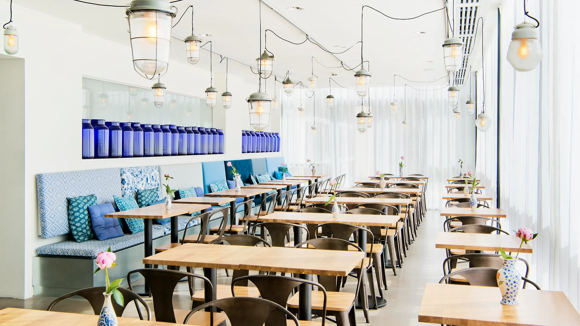 Urban Lodge Hotel Amsterdam 4*,